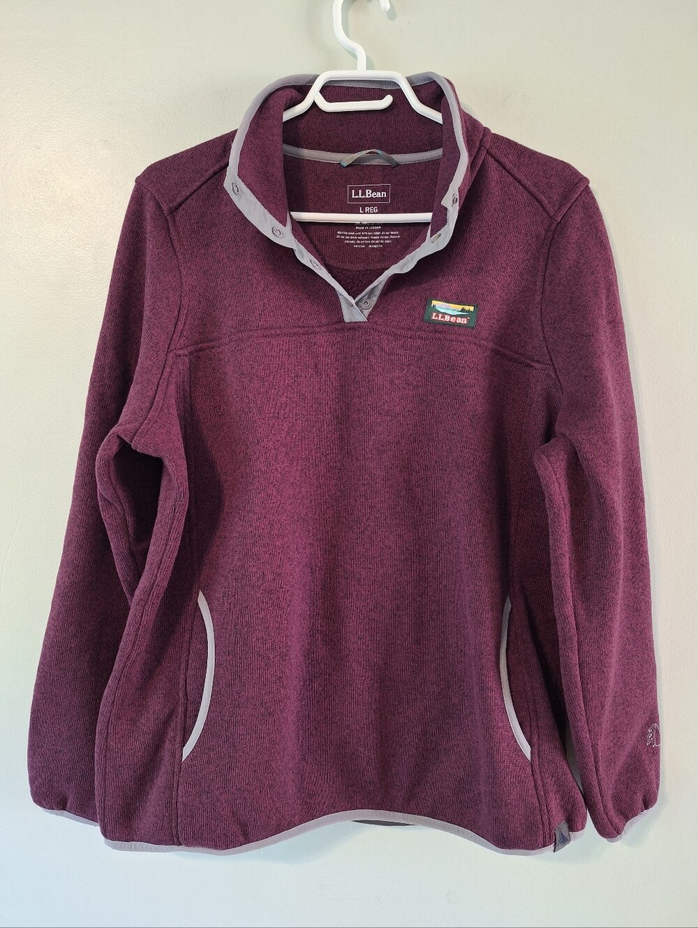 L.L. Bean Women's Plum Quarter-Snap Fleece Pullover - L